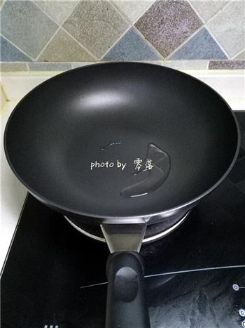生椒鸭肉披萨怎么做,生椒鸭肉披萨怎么做好吃,生椒鸭肉披萨做法 生椒鸭肉披萨怎么做,生椒鸭肉披萨怎么做好吃,生椒鸭肉披萨做法