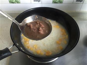 地瓜虾酱肉汤粉干怎么做，地瓜虾酱肉汤粉干怎么做好吃，地瓜虾酱肉汤粉干做法