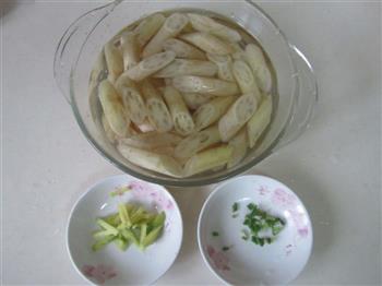 清炒藕带怎么做，清炒藕带怎么做好吃，清炒藕带做法