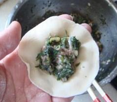 原生态野菜水煎饺怎么做，原生态野菜水煎饺怎么做好吃，原生态野菜水煎饺做法