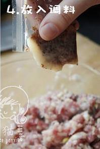 泡面虾肉丸怎么做，泡面虾肉丸怎么做好吃，泡面虾肉丸做法
