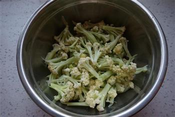 干煸有机菜花怎么做，干煸有机菜花怎么做好吃，干煸有机菜花做法
