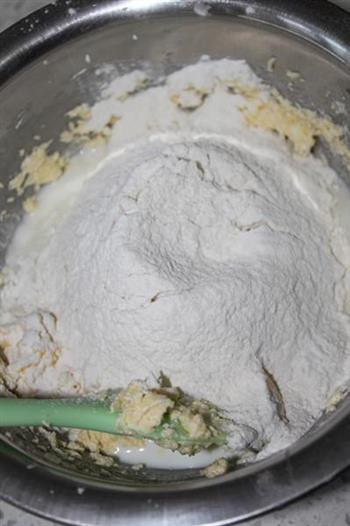 蔓越莓麦芬蛋糕怎么做，蔓越莓麦芬蛋糕怎么做好吃，蔓越莓麦芬蛋糕做法