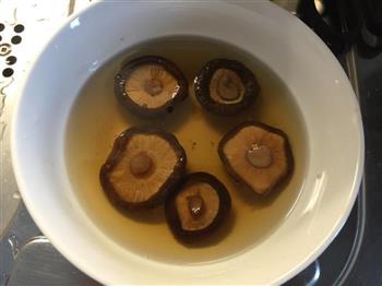 叉烧包 香菇青菜包怎么做，叉烧包 香菇青菜包怎么做好吃，叉烧包 香菇青菜包做法