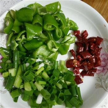 干煸白菜怎么做，干煸白菜怎么做好吃，干煸白菜做法