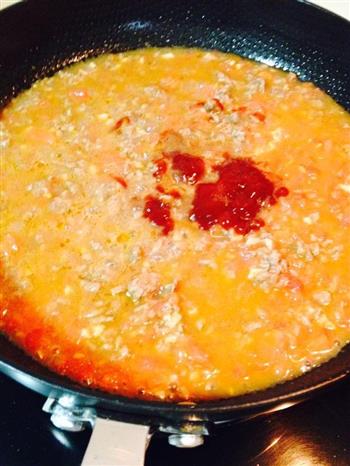 西红柿鸡蛋牛肉堡怎么做，西红柿鸡蛋牛肉堡怎么做好吃，西红柿鸡蛋牛肉堡做法