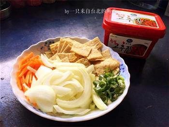 在家也能征服-韩式辣炒年糕怎么做，在家也能征服-韩式辣炒年糕怎么做好吃，在家也能征服-韩式辣炒年糕做法
