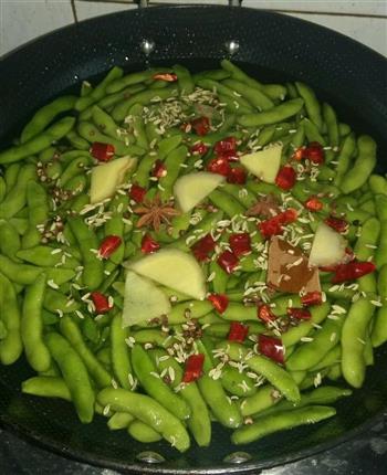 咸嫩毛豆怎么做，咸嫩毛豆怎么做好吃，咸嫩毛豆做法