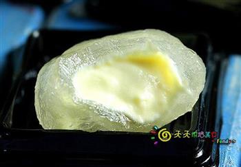 鲜果流心水晶月饼怎么做，鲜果流心水晶月饼怎么做好吃，鲜果流心水晶月饼做法