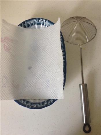 炸酥皮鸡翅怎么做，炸酥皮鸡翅怎么做好吃，炸酥皮鸡翅做法