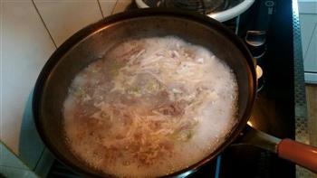 牛肉丸子萝卜丝粉丝汤怎么做，牛肉丸子萝卜丝粉丝汤怎么做好吃，牛肉丸子萝卜丝粉丝汤做法
