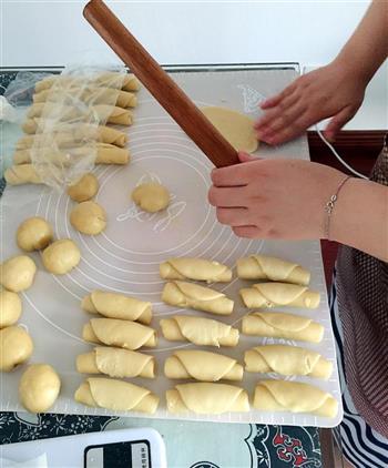 美味蛋黄酥-喜过中秋怎么做，美味蛋黄酥-喜过中秋怎么做好吃，美味蛋黄酥-喜过中秋做法
