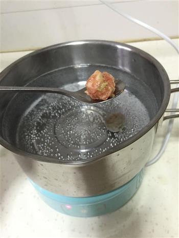 生汆丸子粉丝汤怎么做，生汆丸子粉丝汤怎么做好吃，生汆丸子粉丝汤做法