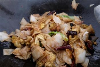 腾冲饵丝-抄饵块大救驾怎么做，腾冲饵丝-抄饵块大救驾怎么做好吃，腾冲饵丝-抄饵块大救驾做法