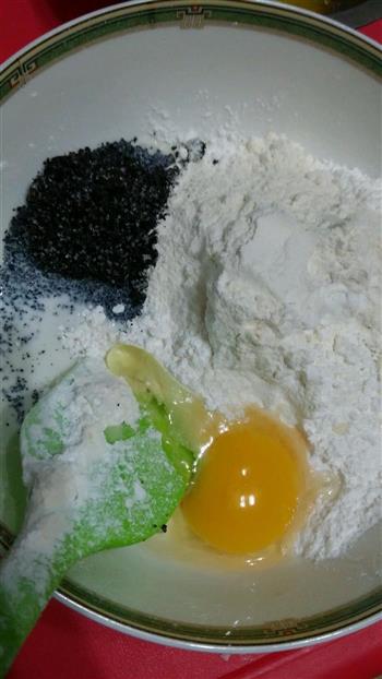 黑麻麻怎么做，黑麻麻怎么做好吃，黑麻麻做法