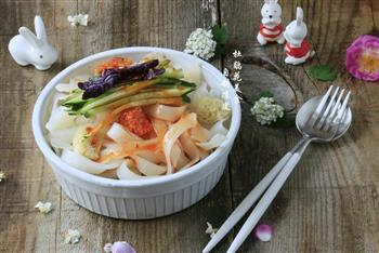 仲夏美食-自制凉皮怎么做，仲夏美食-自制凉皮怎么做好吃，仲夏美食-自制凉皮做法
