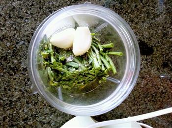 香烤香椿芝士法棍怎么做，香烤香椿芝士法棍怎么做好吃，香烤香椿芝士法棍做法