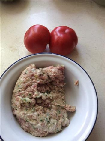 油煎西红柿酿肉怎么做，油煎西红柿酿肉怎么做好吃，油煎西红柿酿肉做法
