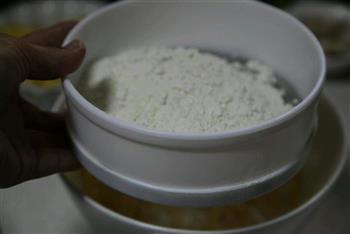 凤梨的翻转剧怎么做，凤梨的翻转剧怎么做好吃，凤梨的翻转剧做法