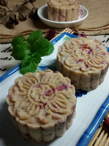 绿豆玫瑰花糕怎么做，绿豆玫瑰花糕怎么做好吃，绿豆玫瑰花糕做法
