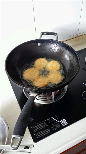 奶奶的芝麻糖糯米饼怎么做，奶奶的芝麻糖糯米饼怎么做好吃，奶奶的芝麻糖糯米饼做法