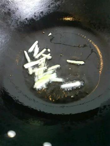 叉烧鱿鱼饭筒怎么做，叉烧鱿鱼饭筒怎么做好吃，叉烧鱿鱼饭筒做法