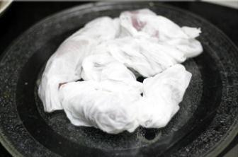 微波炉叮红薯怎么做，微波炉叮红薯怎么做好吃，微波炉叮红薯做法