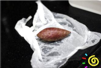 微波炉叮红薯怎么做，微波炉叮红薯怎么做好吃，微波炉叮红薯做法