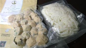 麦金镇肉丸粿条煲怎么做，麦金镇肉丸粿条煲怎么做好吃，麦金镇肉丸粿条煲做法
