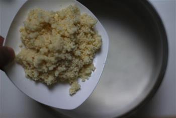 花形奶酪鱼肠脆饼怎么做，花形奶酪鱼肠脆饼怎么做好吃，花形奶酪鱼肠脆饼做法