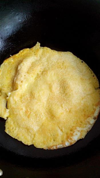 玉米面煎饼果子怎么做，玉米面煎饼果子怎么做好吃，玉米面煎饼果子做法