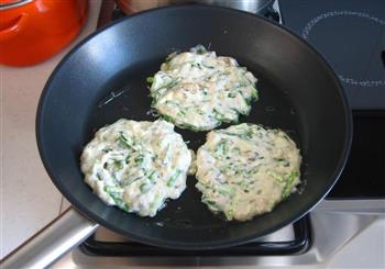 美味鸡蛋蛤仔煎怎么做，美味鸡蛋蛤仔煎怎么做好吃，美味鸡蛋蛤仔煎做法