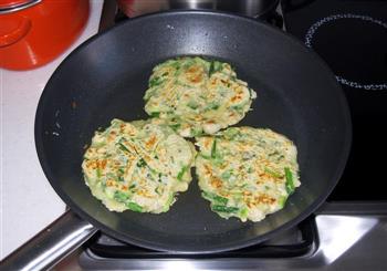 美味鸡蛋蛤仔煎怎么做，美味鸡蛋蛤仔煎怎么做好吃，美味鸡蛋蛤仔煎做法