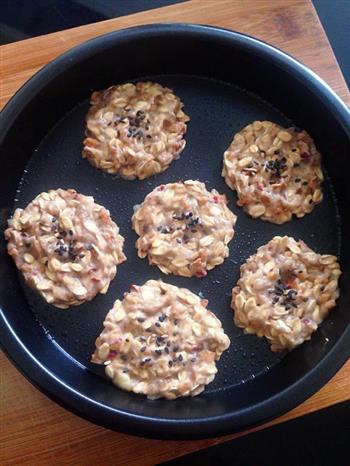 红枣燕麦香蕉小饼怎么做，红枣燕麦香蕉小饼怎么做好吃，红枣燕麦香蕉小饼做法