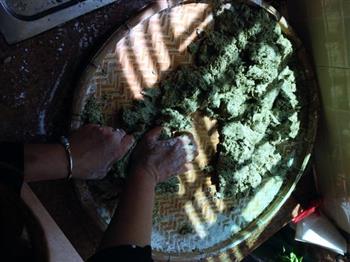 艾草团子 没有加什么青粉噢怎么做，艾草团子 没有加什么青粉噢怎么做好吃，艾草团子 没有加什么青粉噢做法