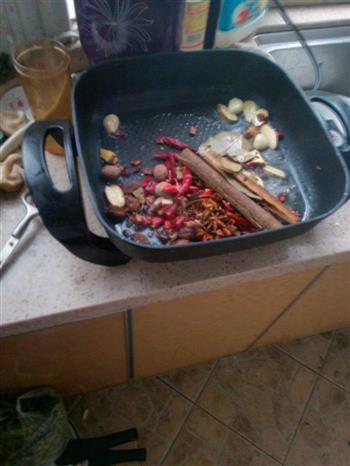 鸭脖怎么做，鸭脖怎么做好吃，鸭脖做法