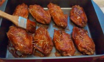 迷迭香烤鸡翅怎么做，迷迭香烤鸡翅怎么做好吃，迷迭香烤鸡翅做法