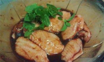 迷迭香烤鸡翅怎么做，迷迭香烤鸡翅怎么做好吃，迷迭香烤鸡翅做法