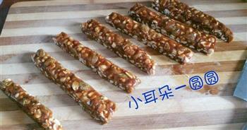 红糖葡萄干花生糖怎么做，红糖葡萄干花生糖怎么做好吃，红糖葡萄干花生糖做法