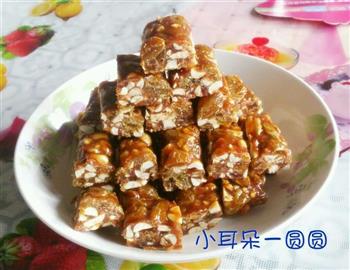 红糖葡萄干花生糖怎么做，红糖葡萄干花生糖怎么做好吃，红糖葡萄干花生糖做法