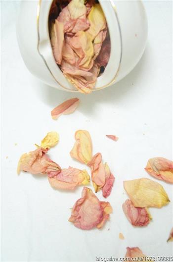 烤玫瑰花干怎么做，烤玫瑰花干怎么做好吃，烤玫瑰花干做法