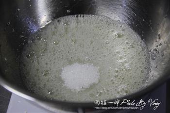 冰淇淋水果华夫饼怎么做，冰淇淋水果华夫饼怎么做好吃，冰淇淋水果华夫饼做法