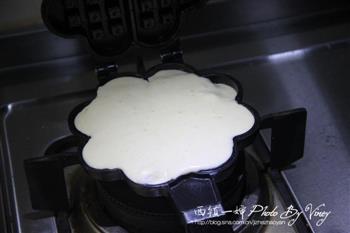 冰淇淋水果华夫饼怎么做，冰淇淋水果华夫饼怎么做好吃，冰淇淋水果华夫饼做法