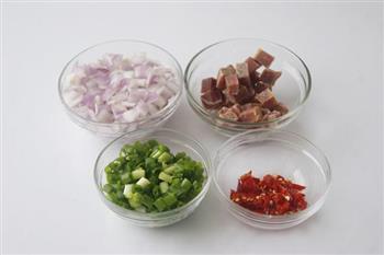 香葱火腿薯角怎么做，香葱火腿薯角怎么做好吃，香葱火腿薯角做法
