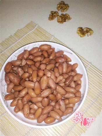 盐水煮花生米怎么做，盐水煮花生米怎么做好吃，盐水煮花生米做法