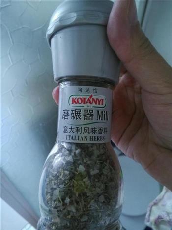 金枪鱼全麦面包三明治怎么做，金枪鱼全麦面包三明治怎么做好吃，金枪鱼全麦面包三明治做法
