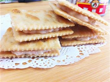 金枪鱼沙拉饼干怎么做，金枪鱼沙拉饼干怎么做好吃，金枪鱼沙拉饼干做法