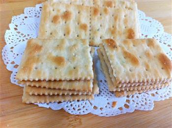 金枪鱼沙拉饼干怎么做，金枪鱼沙拉饼干怎么做好吃，金枪鱼沙拉饼干做法