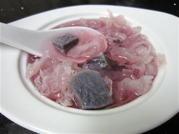 天然美容补品-银耳紫薯汤怎么做，天然美容补品-银耳紫薯汤怎么做好吃，天然美容补品-银耳紫薯汤做法