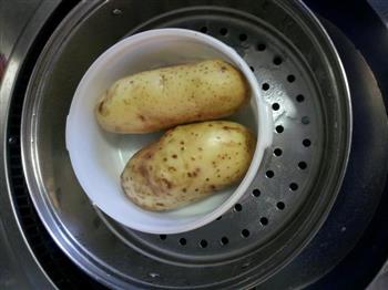 土豆杂蔬芝士怎么做，土豆杂蔬芝士怎么做好吃，土豆杂蔬芝士做法